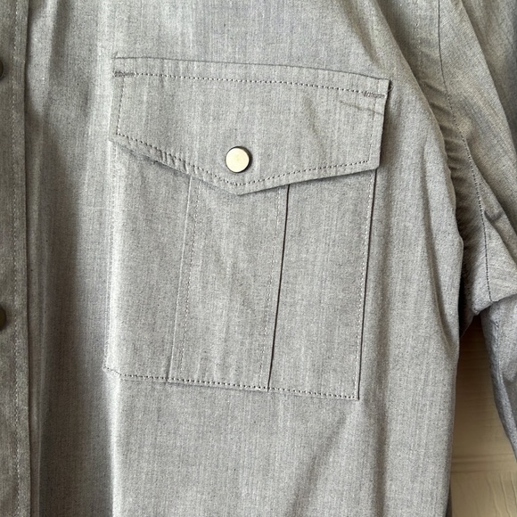 Express fitted button down shirt. Small. Gray - Picture 4 of 9